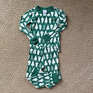 Hanna Andersson tree pajamas